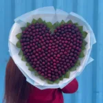 fresh_berry_in_white_wrap_1.jpg