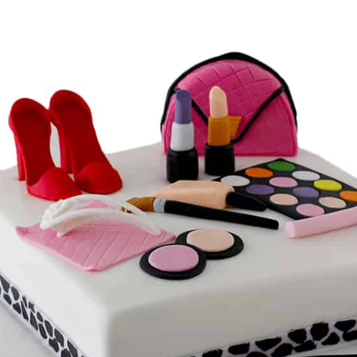 makeup kit cake 2 jpg