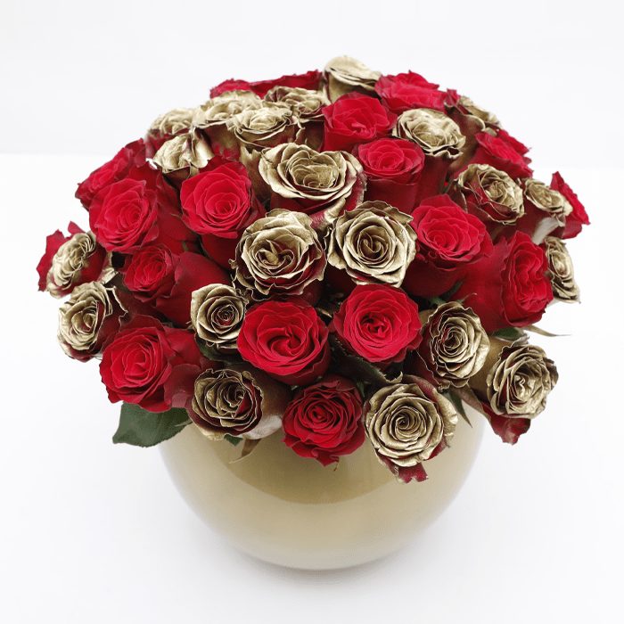 red gold roses centerpiece