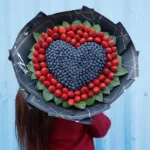 strawberry_and_blueberry_in_black_marble_wrap.jpg