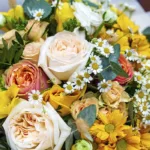 striking_hand_bouquet_2_.jpg