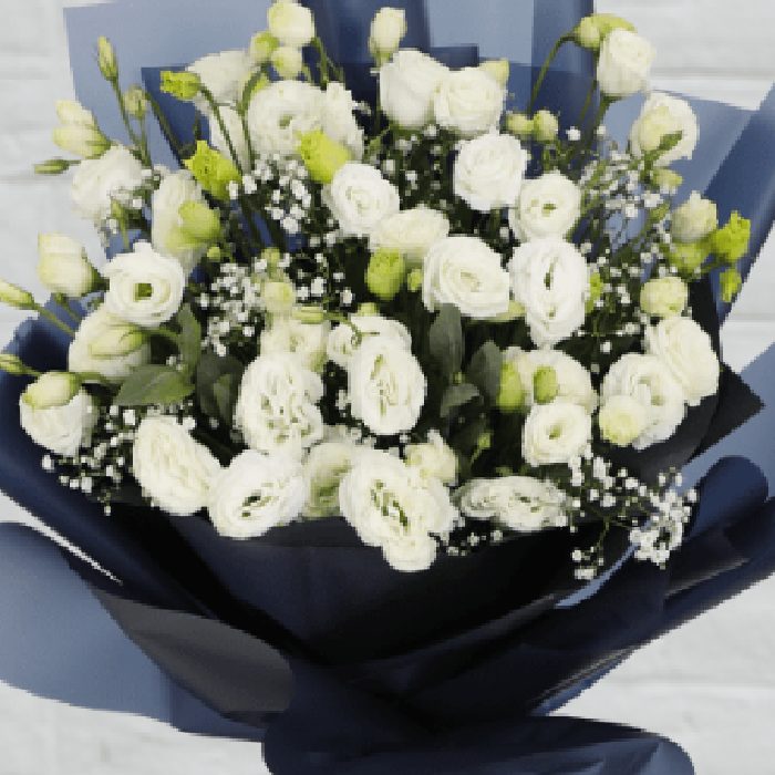 white lisianthus bouquet