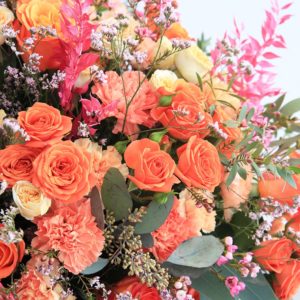 Aesthetic Masterpiece flower arrangement by Black Tulip Flowers