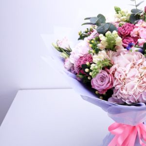 Astounding Mixture bouquet by Black Tulip Flowers