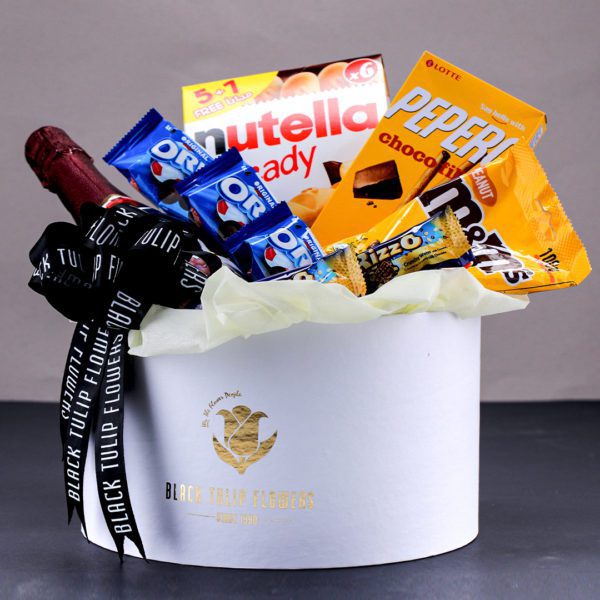 Delighted Hamper Box