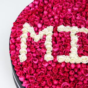My Beloved - MIA fresh flower box by Black Tulip Flowers
