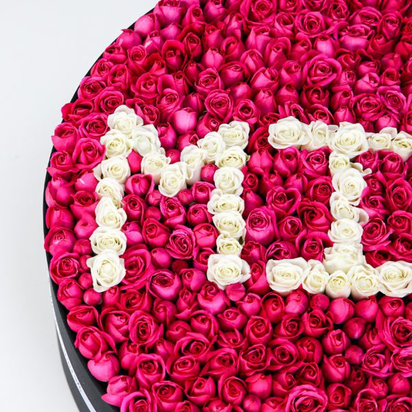 My Beloved - MIA fresh flower box by Black Tulip Flowers
