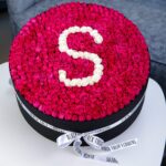 Spectacular Round Arrangement in a Box (1)