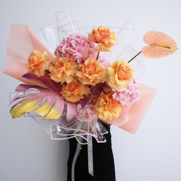 Sweet Lush bouquet by Black Tulip Flowers