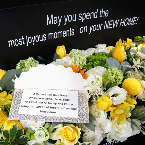 Welcome Home flower box by Black Tulip Flowers