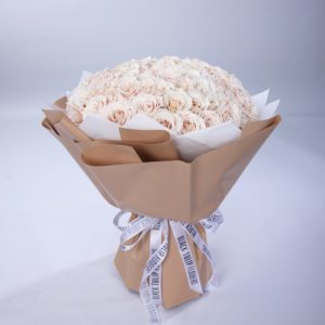 Creamy Bouquet by Black Tulip Flowers