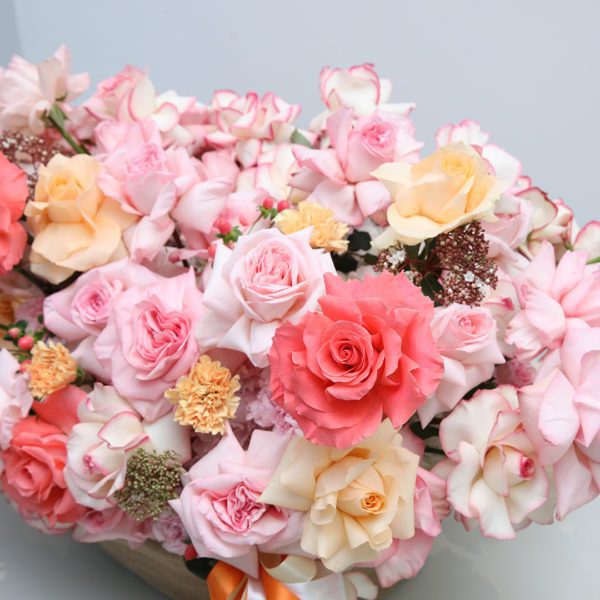 Graceful Blooms flower arrangement by Black Tulip Flowers