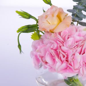 Simply Pink Centerpiece flower arrangement by Black Tulip Flowers