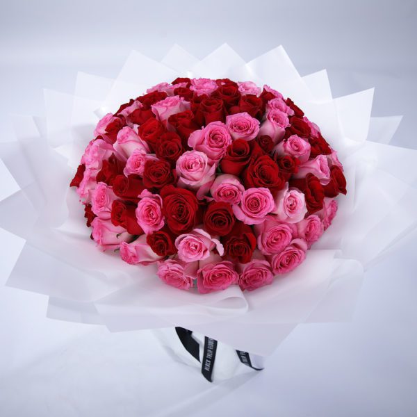 Sweet and Romantic Bouquet by Black Tulip Flowers