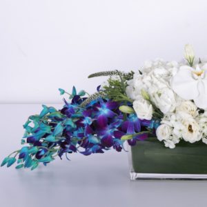 Unique Elegance flower centerpiece by Black Tulip Flowers
