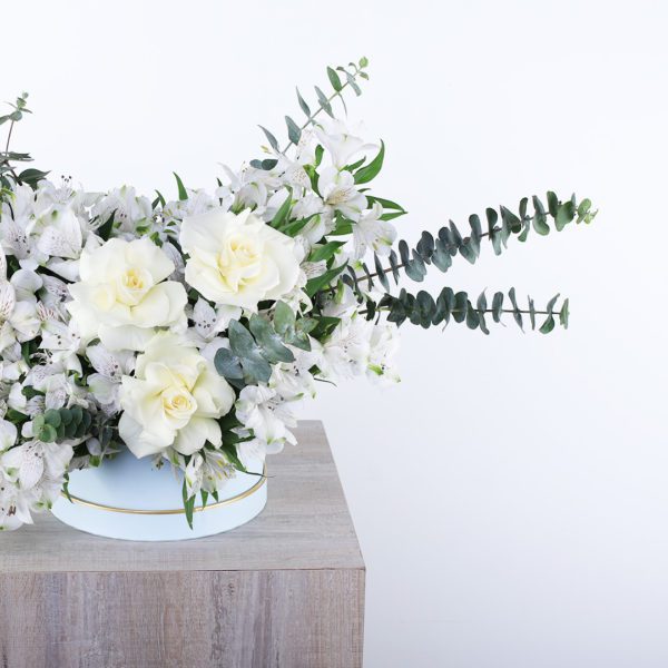 Victorious Combination flower box by Black Tulip Flowers