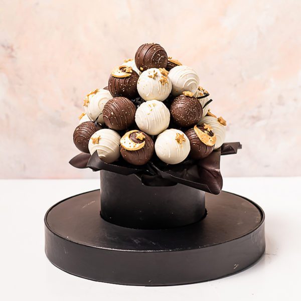 25 Cake Pops by NJD 3