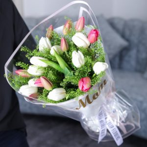 MOM Tulips Bouquet