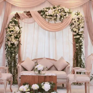 floral arch white 1