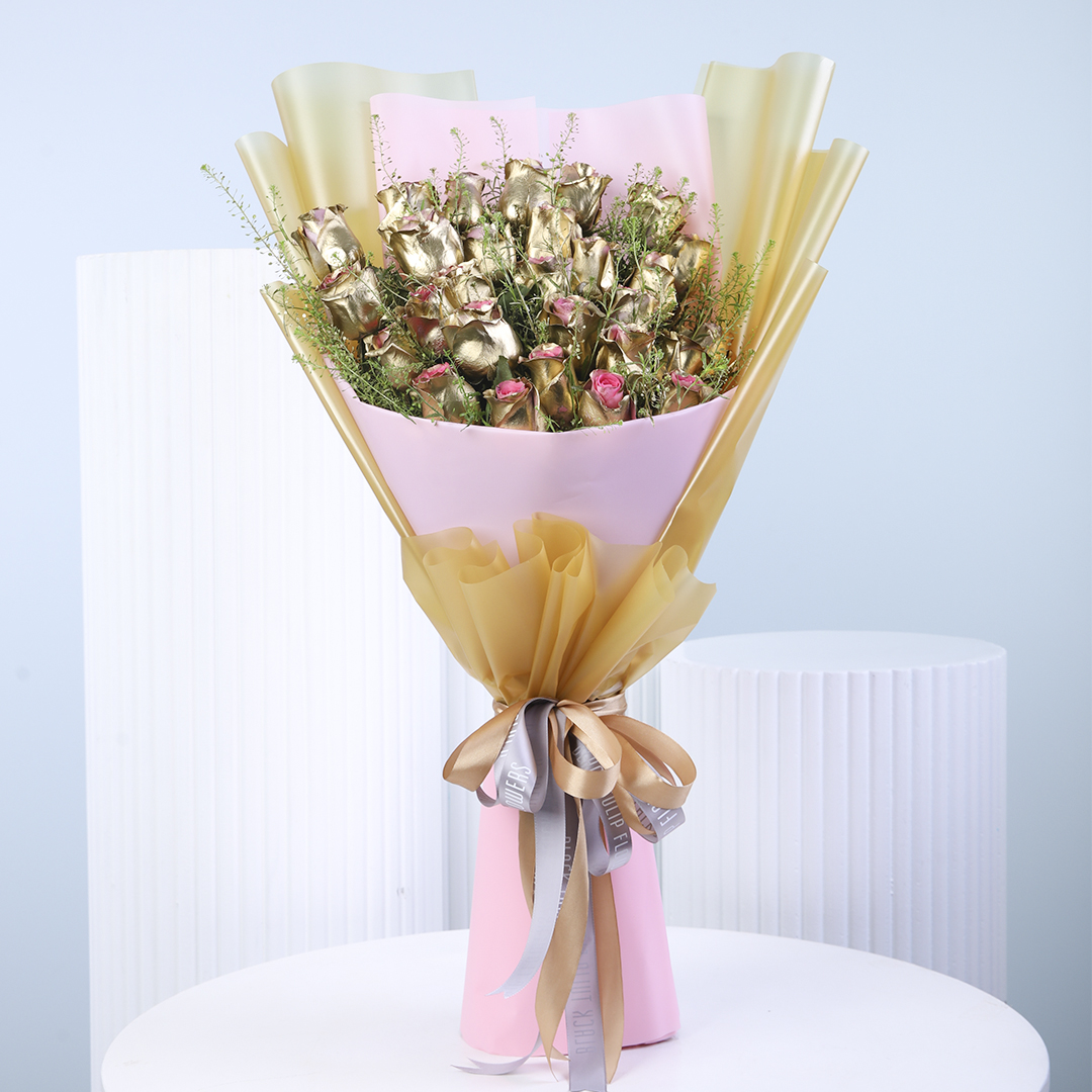 Gold Sprayed Pink Roses with Lepidium | Luxury Rose Bouquet