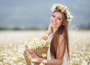 Daisy Symbolism in Celebrations and Gifting e1751968250834