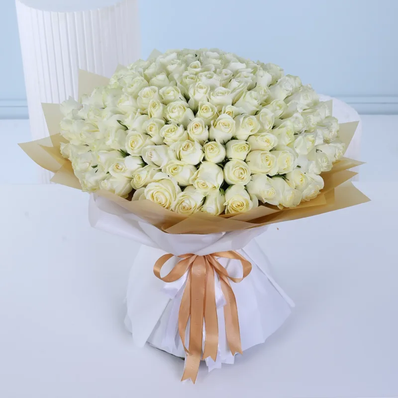 100-white-roses-bouquet_02 100 white roses bouquet 02