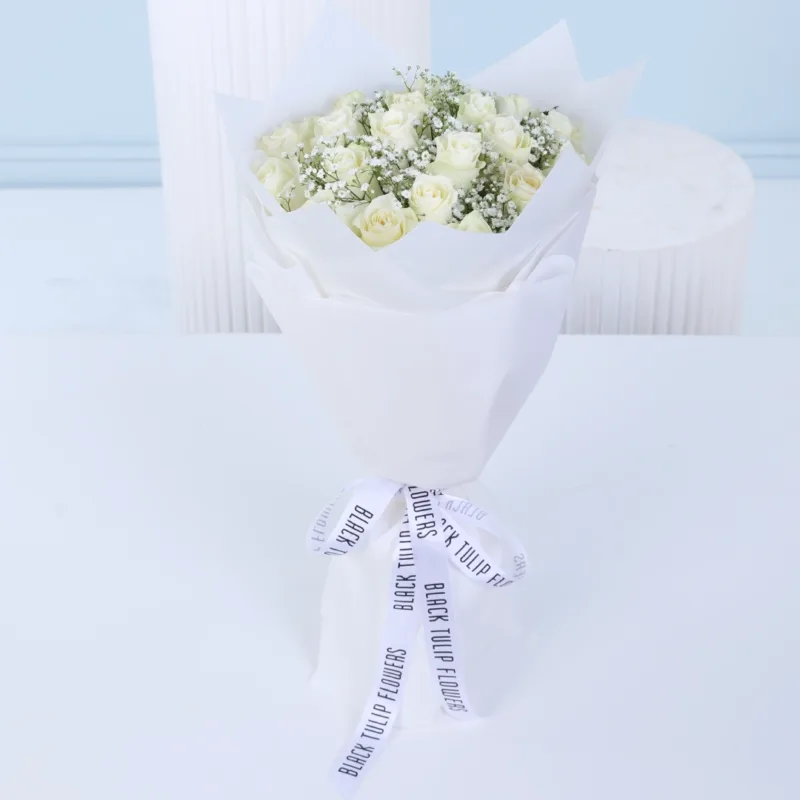 frosted white rose bouquet 02