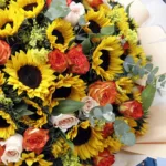 golden-bliss-floral-arrangement_02