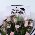 happy-graduation-rose-bouquet_02