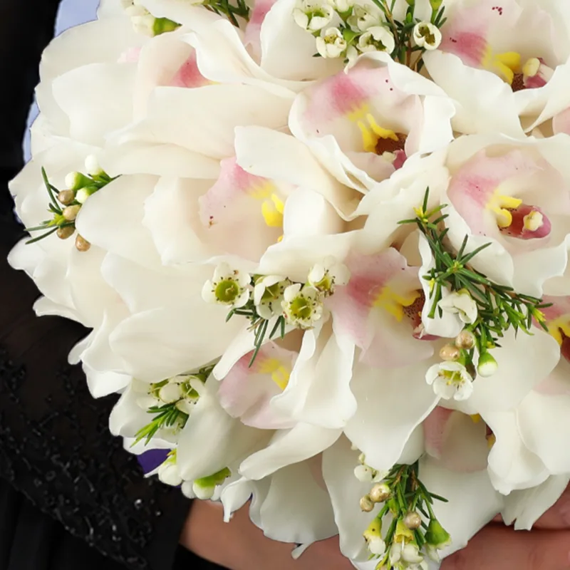 pearl-white-bridal-bouquet_02 pearl white bridal bouquet 02
