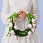 tulip-glow-bridal-bouquet