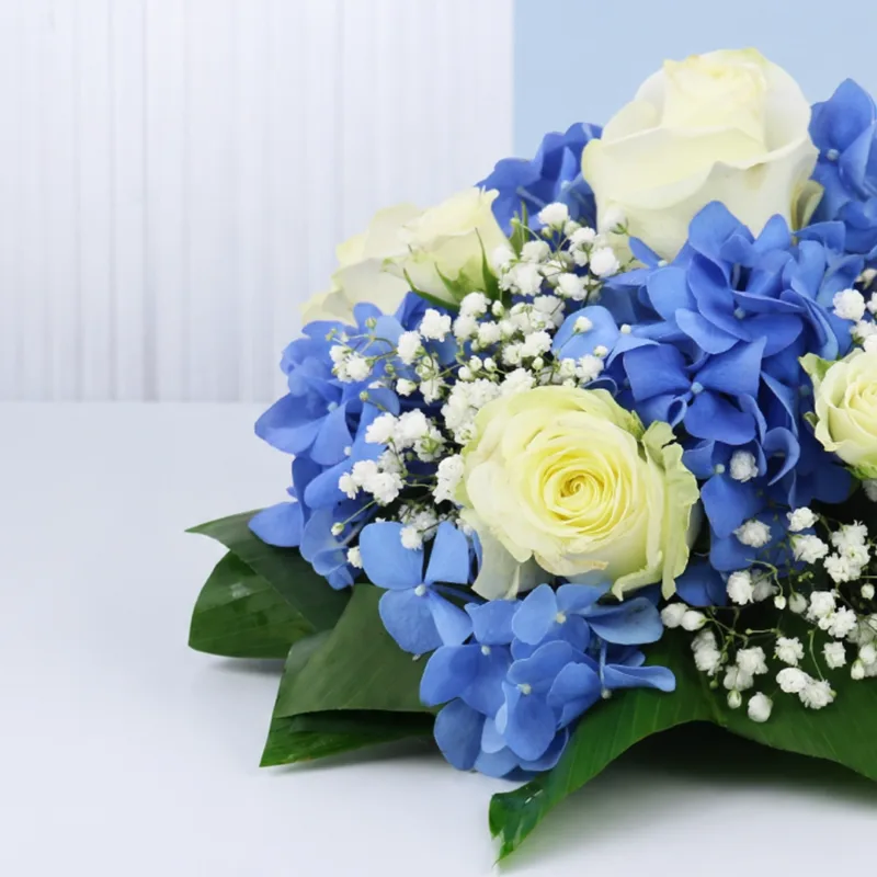 white-elegance-centrepiece_02 white elegance centrepiece 02