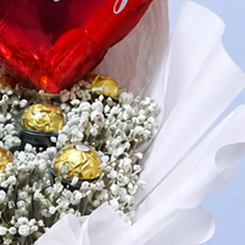 gypsophilia ferrero delight heart balloon 03