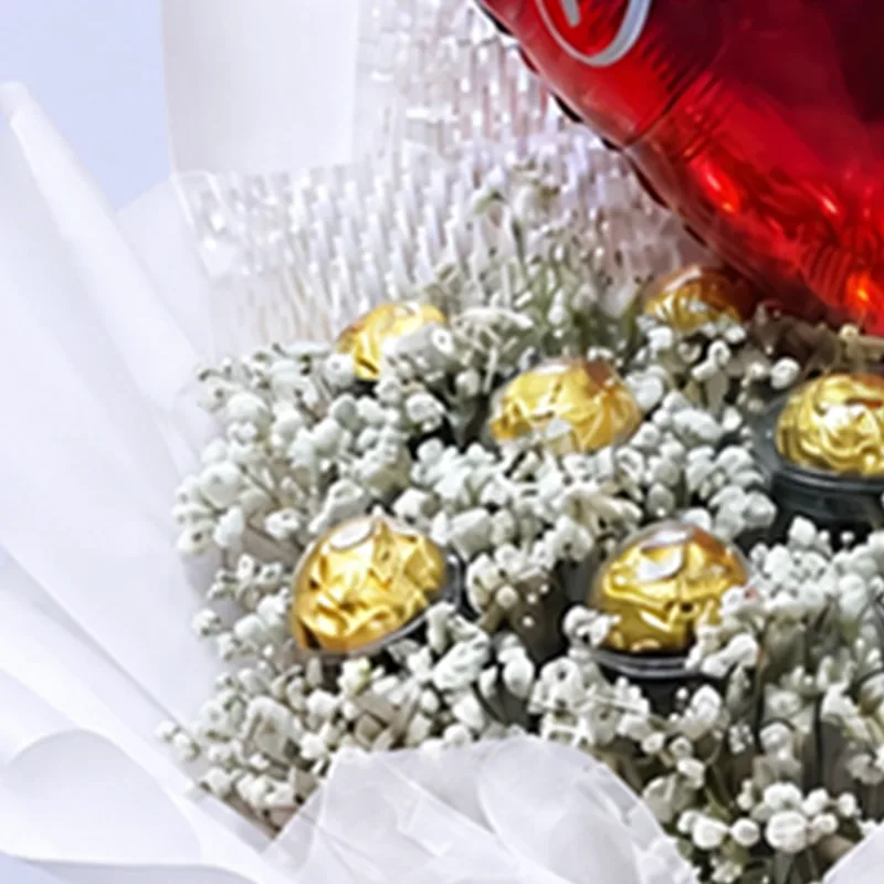 gypsophilia ferrero delight heart balloon 04
