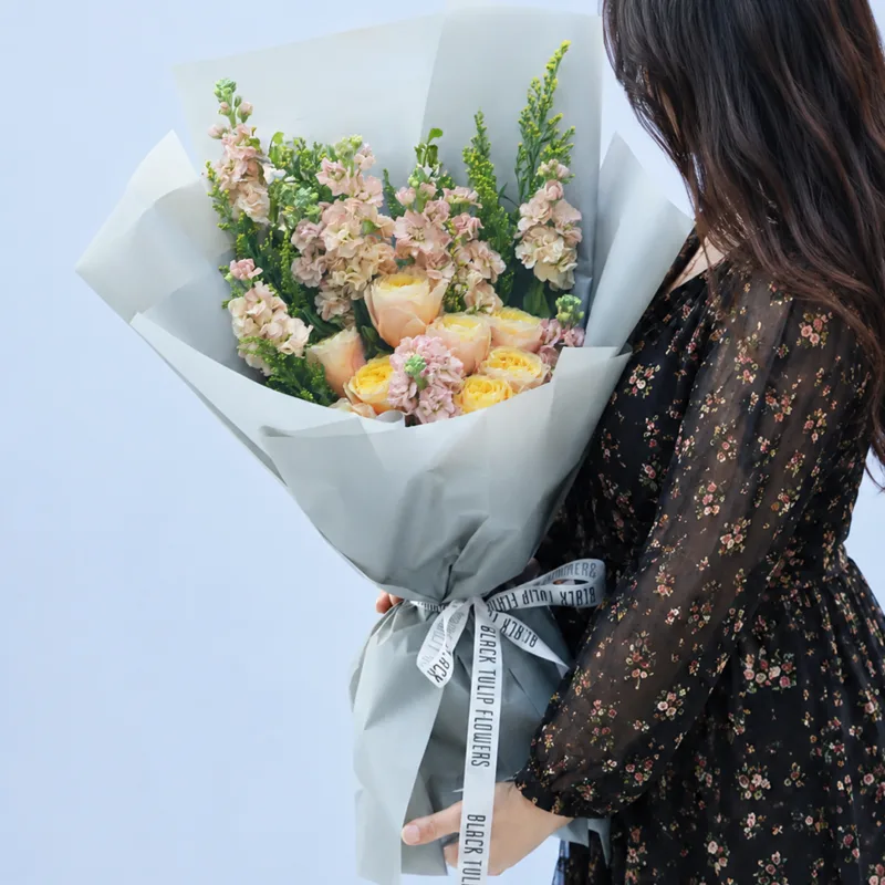 mixed-peach-bloom-bouquet mixed peach bloom bouquet